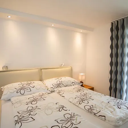 Haus Cristal Apartment *